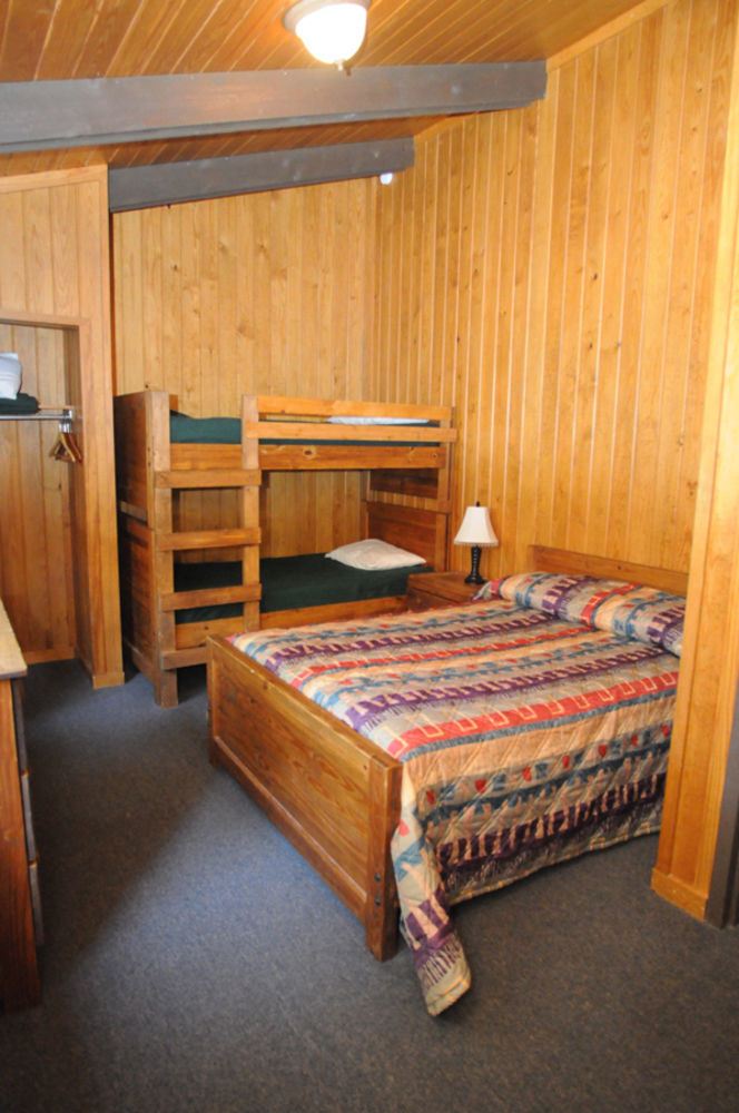 Ymca Trout Lodge Potosi Bagian luar foto